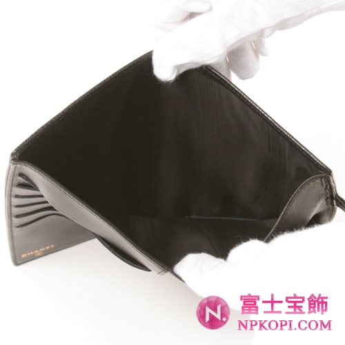 シャネル キャビアスキン 長財布 ブラック（内側ラムスキン） A13498